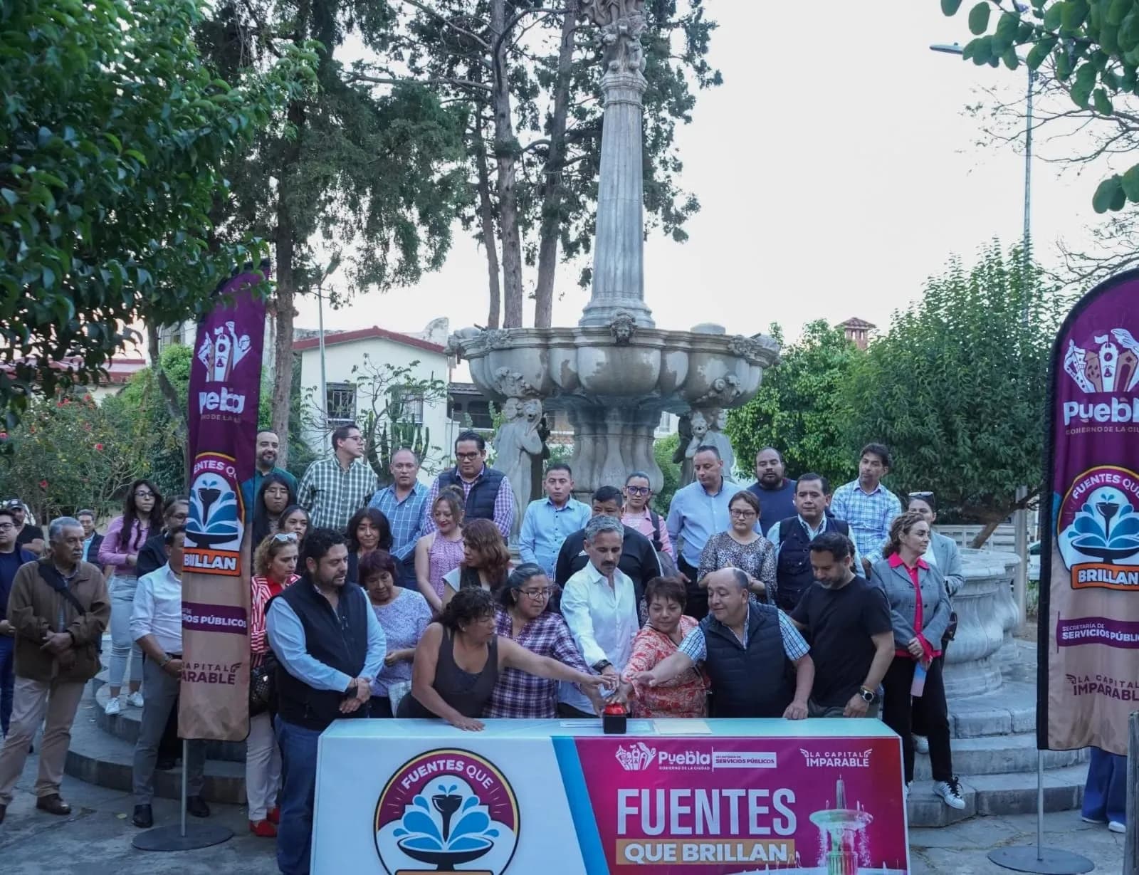 Entrega Gobierno de Pepe Chedraui mantenimiento integral de la fuente del Parque Habana