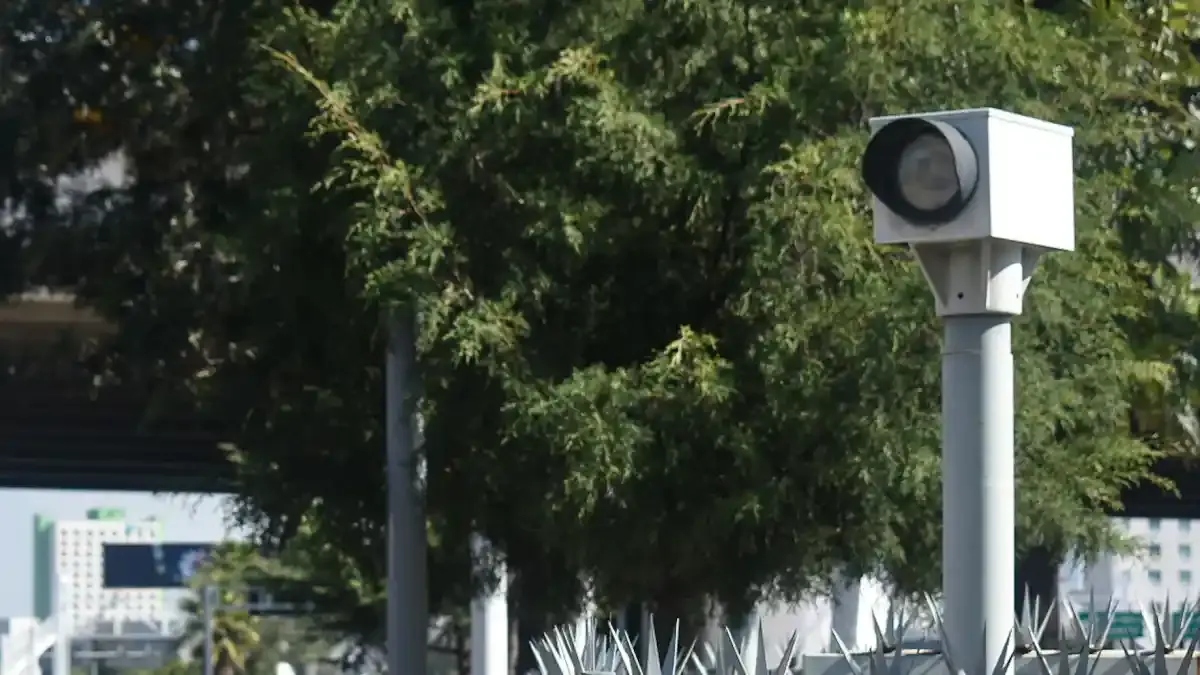 ¡Precaución! Instalaron nuevas cámaras de fotomultas en la autopista México-Puebla