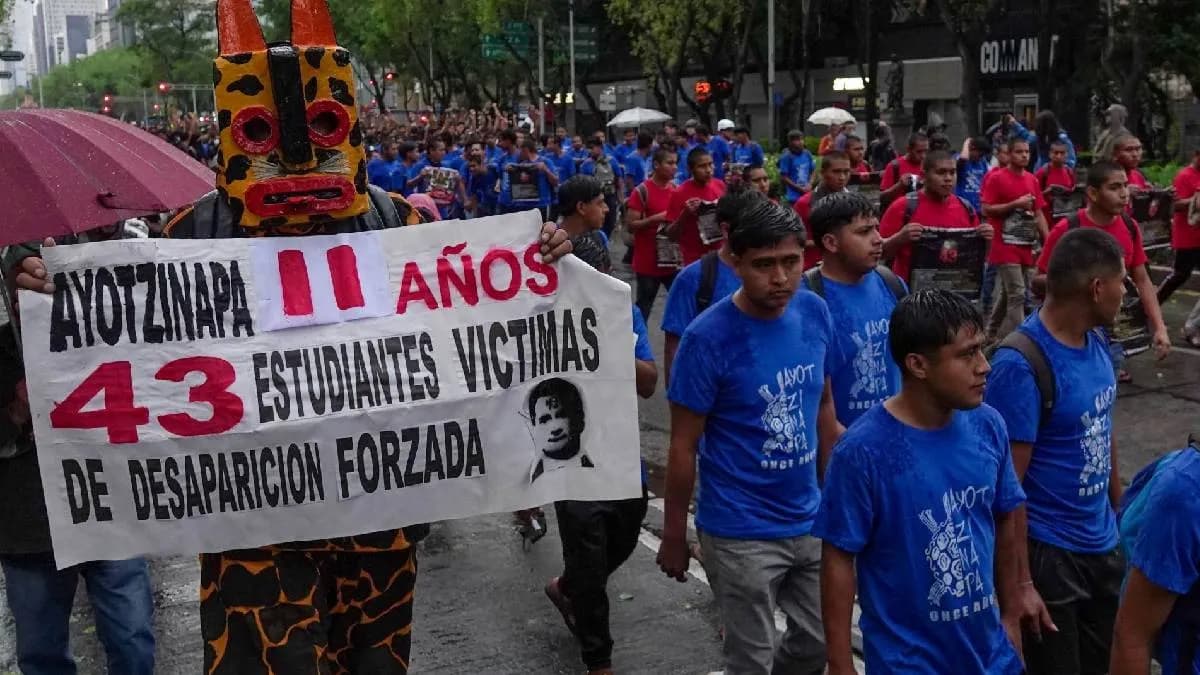 Juez ordena a Ejército liberar archivos que faltan de caso Ayotzinapa