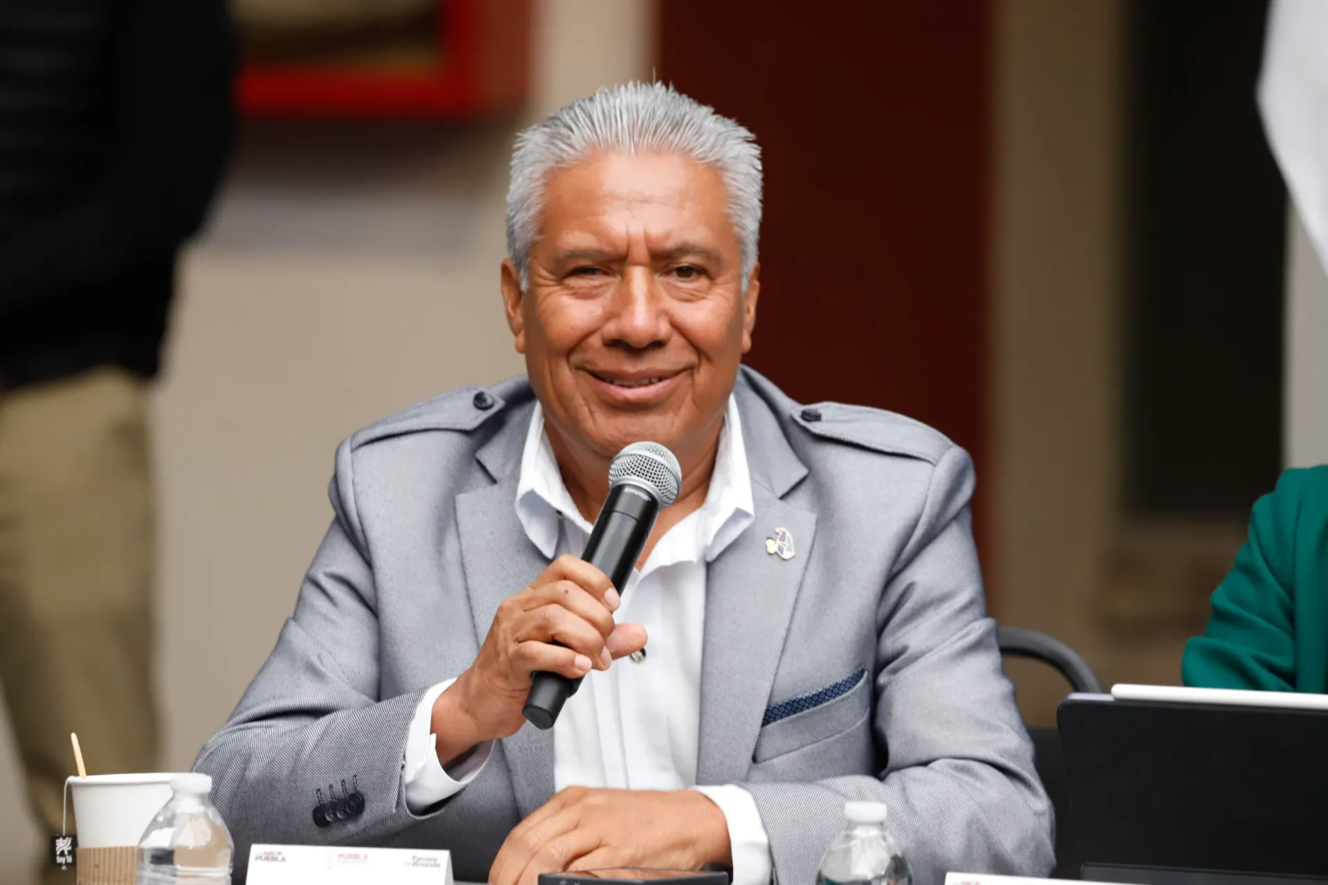 Antes de mayo se liberarán todas las plazas docentes: Manuel Viveros Narciso