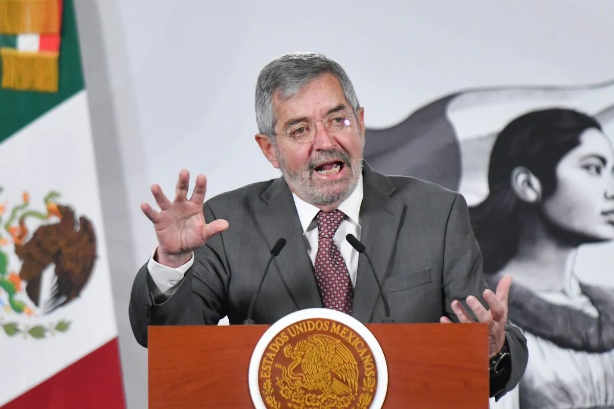 Juan Ramón de la Fuente deja cancillería de México, reportan