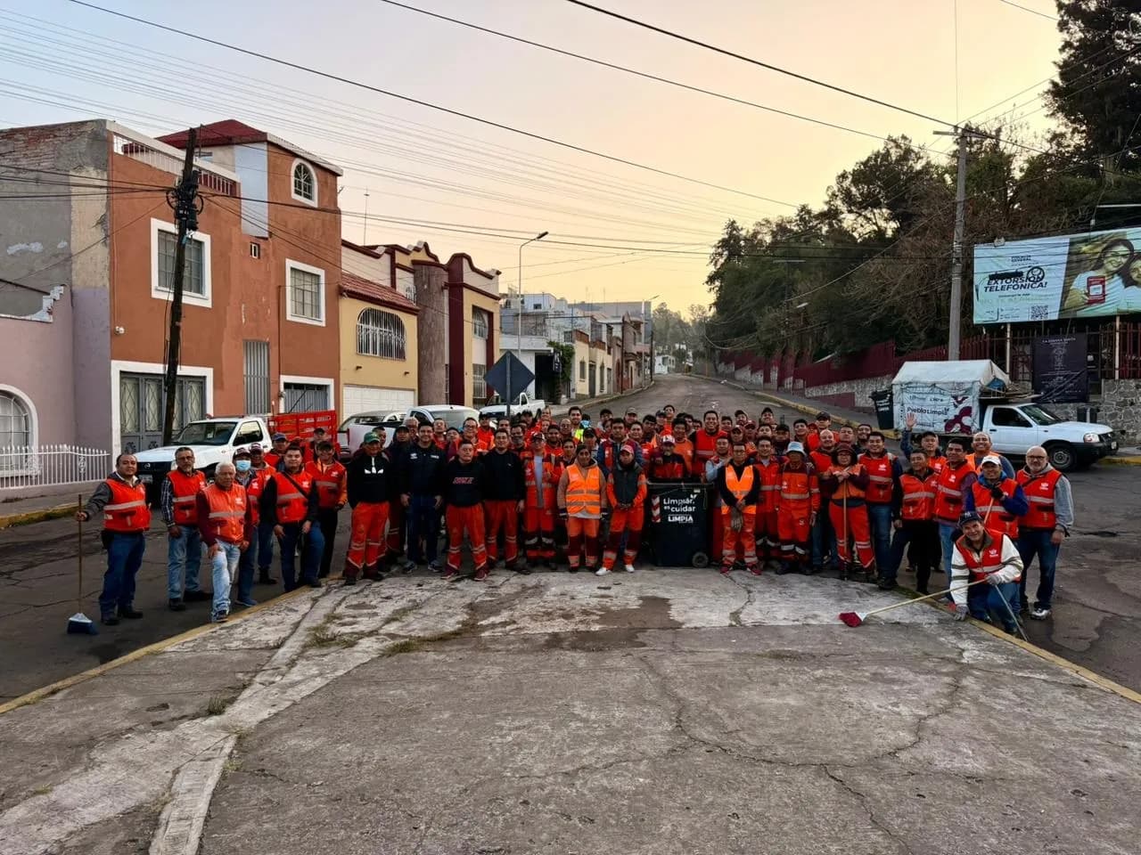 Realizan labores de limpieza en la zona de El Calvario