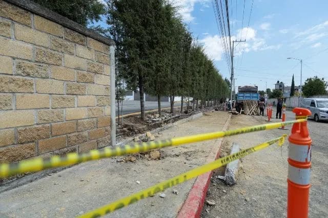 Tormenta en Puebla tumbó barda de la Anáhuac, dejó inundaciones y 1 herido