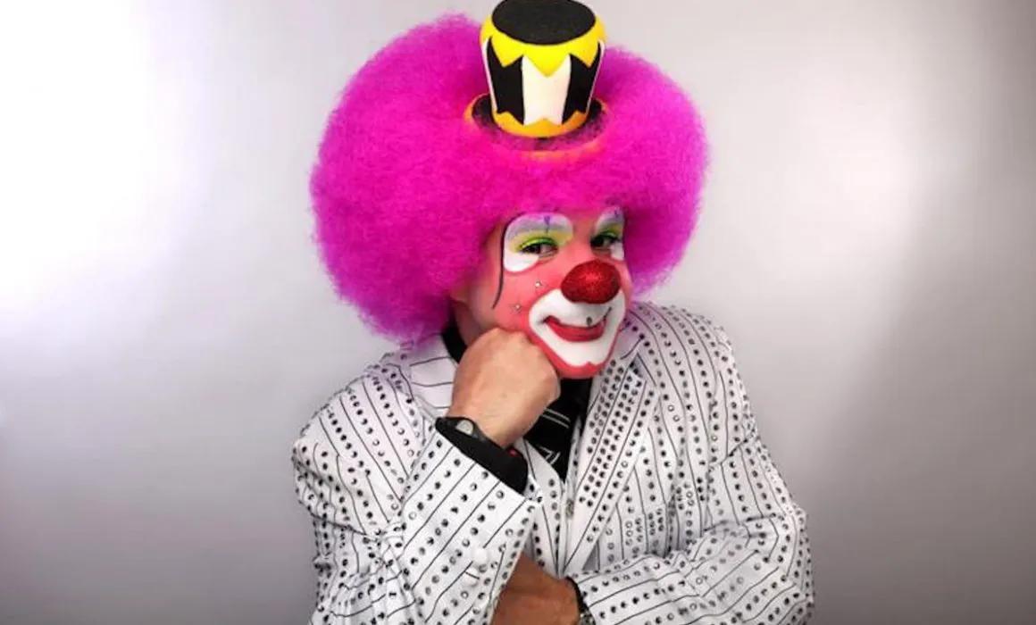 Platanito llega a Puebla con promo 2x1 y show sin filtros