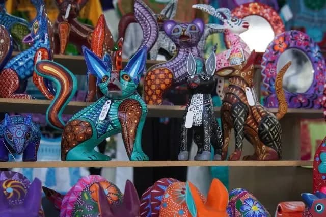 Con IA, China piratea artesanías mexicanas, advierte Canaco CDMX