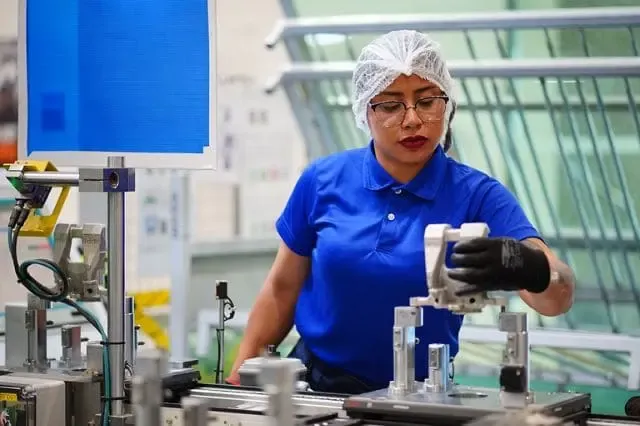 Puebla incumple en 65% meta en generación de empleo para abril 2026