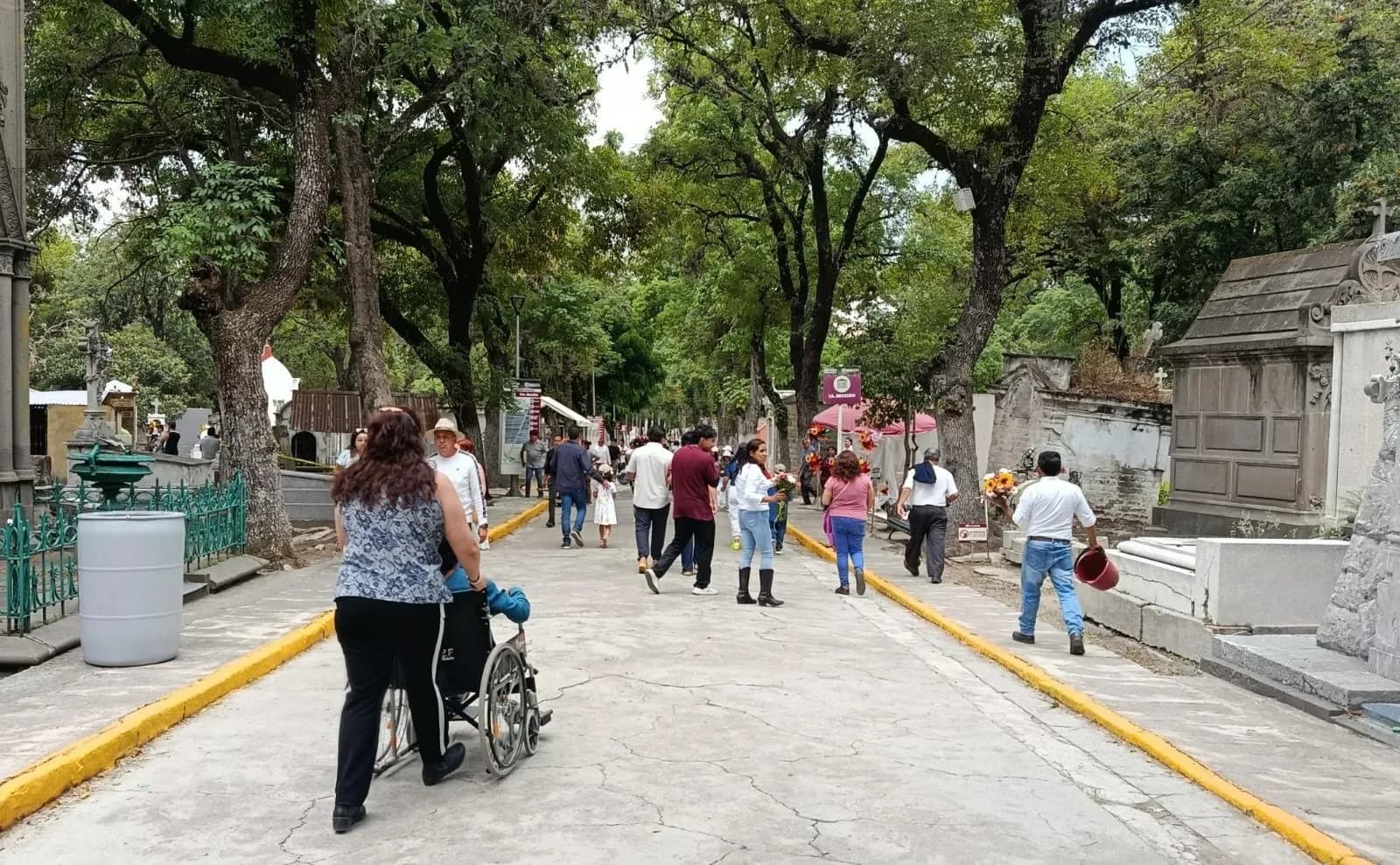 Reportan más de 38 mil visitantes en el Panteón Municipal