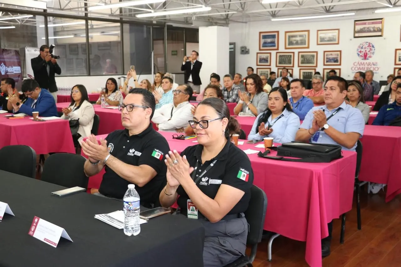 Impulsan estrategias de gestión de riesgos y prevención en empresas e industrias