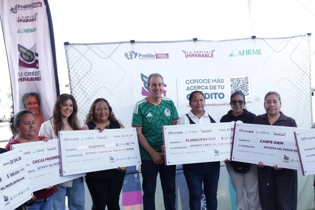 Fortalecen economía local con entrega de apoyos de “Tu Crédito Imparable”