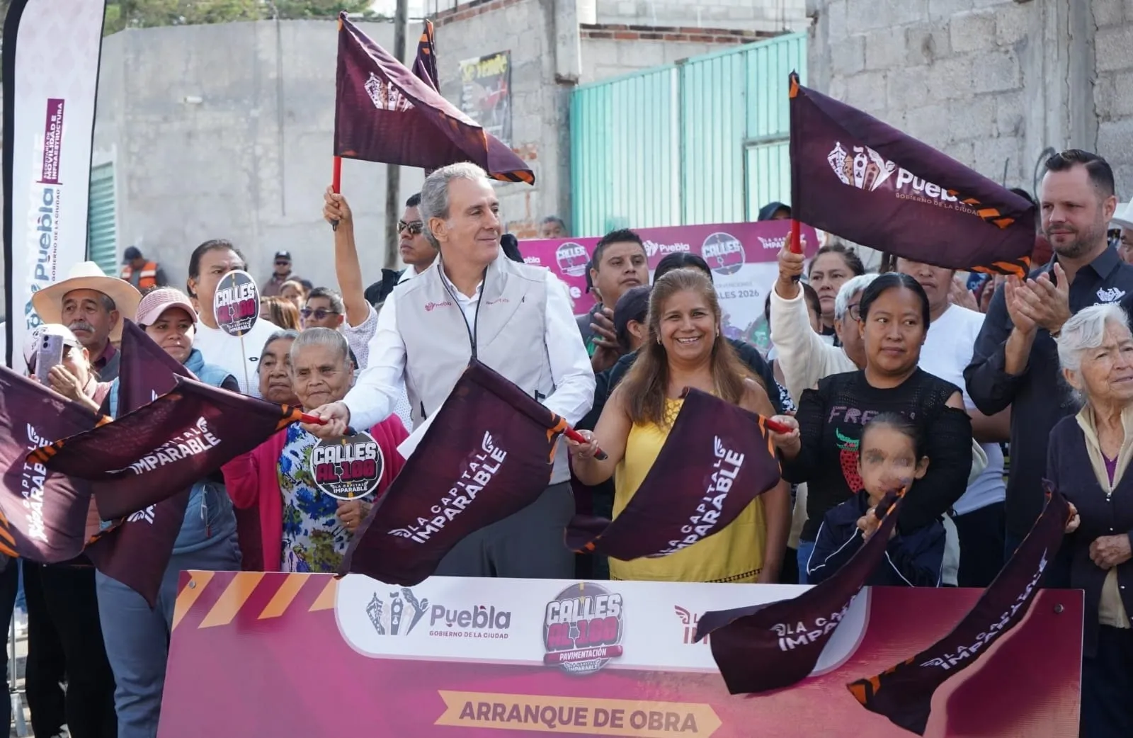 Impulsan obras de pavimentación en la colonia El Salvador