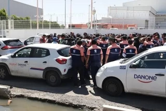Danone y Bonafont ceden; trabajadores levantan el paro por utilidades