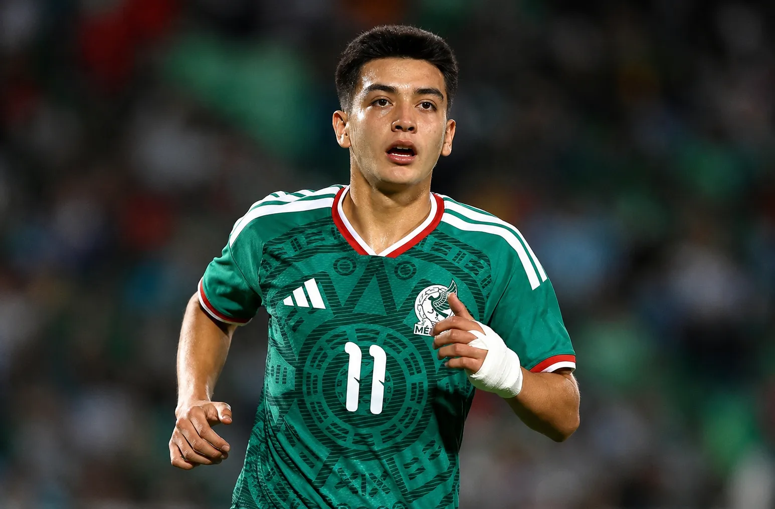 Gilberto Mora, el talento mexicano que mantiene vivo el sueño de millones