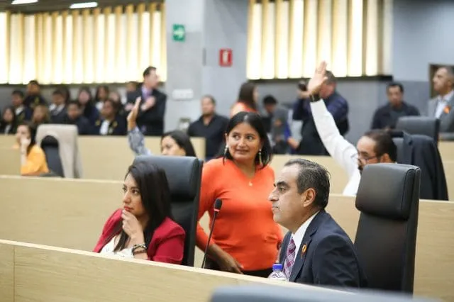 Periodo legislativo en Puebla terminará con comparecencia del cablebús