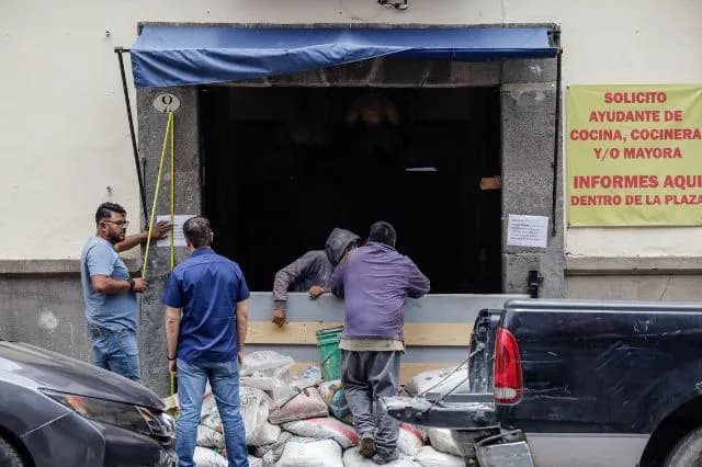 Lluvias dañaron más de 100 comercios y 16 restaurantes: CCE