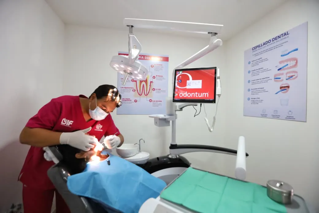 Consultas, lentes y medicamentos gratis: así funcionan las Unidades Médicas Imparables del Ayuntamiento de Puebla