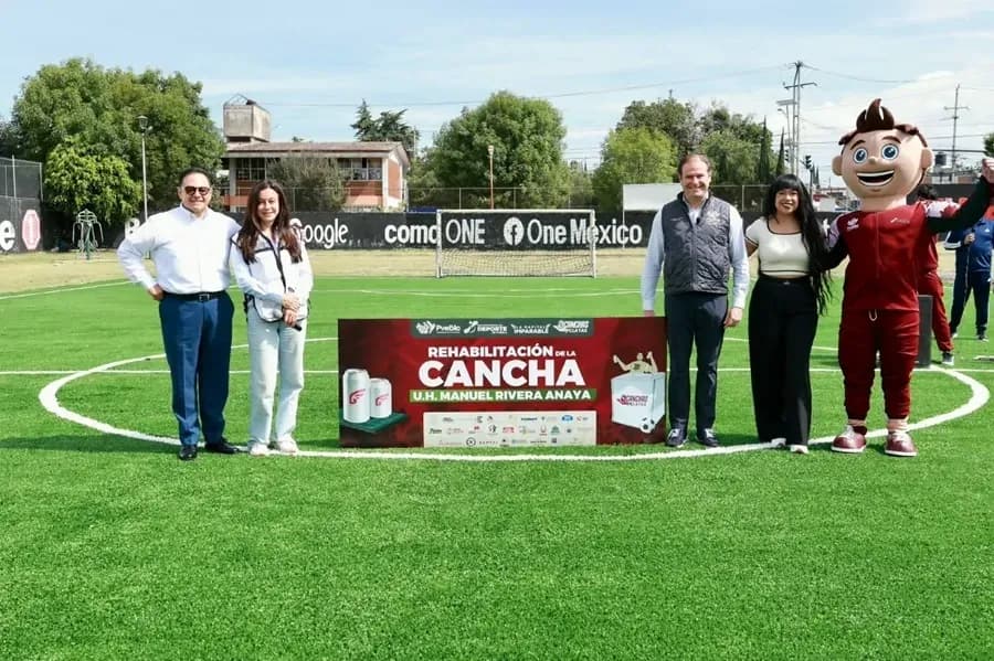 Ayuntamiento de Puebla transforma recolección de latas en una cancha rehabilitada en Rivera Anaya
