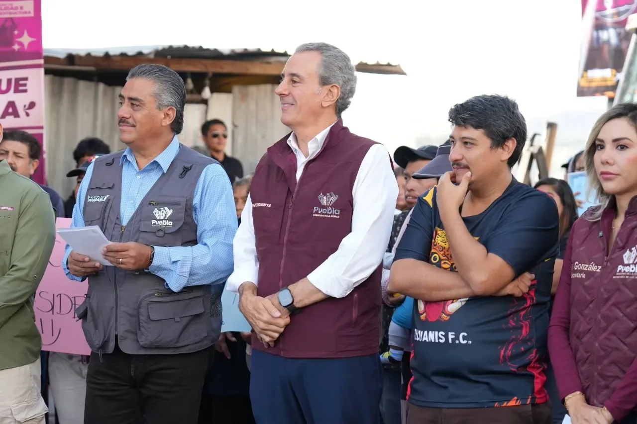 Ayuntamiento de Puebla mejora avenida del Progreso en San Francisco Totimehuacan