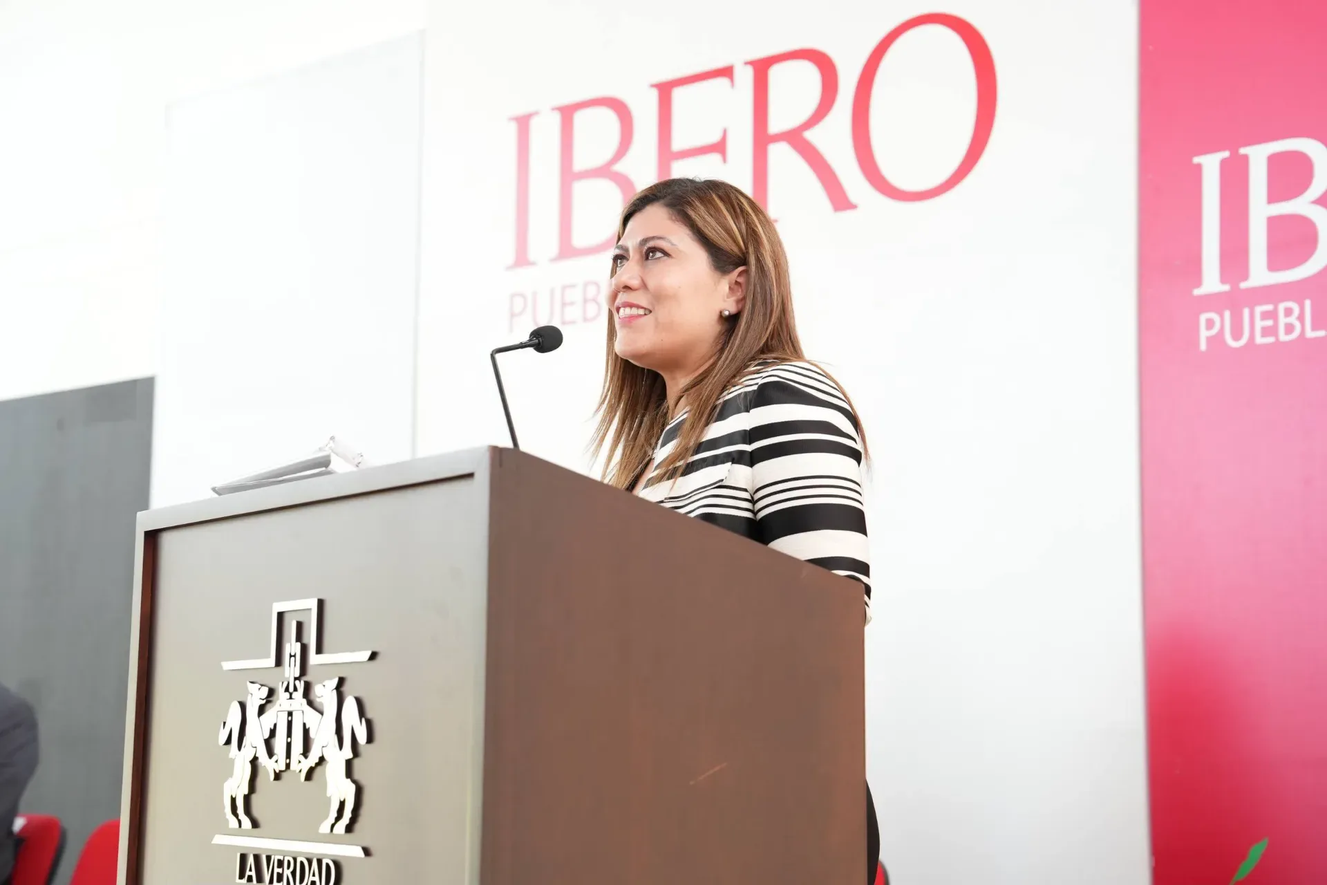 Ayuntamiento de Puebla acerca Semana de la Transparencia 2026 a juventudes universitarias