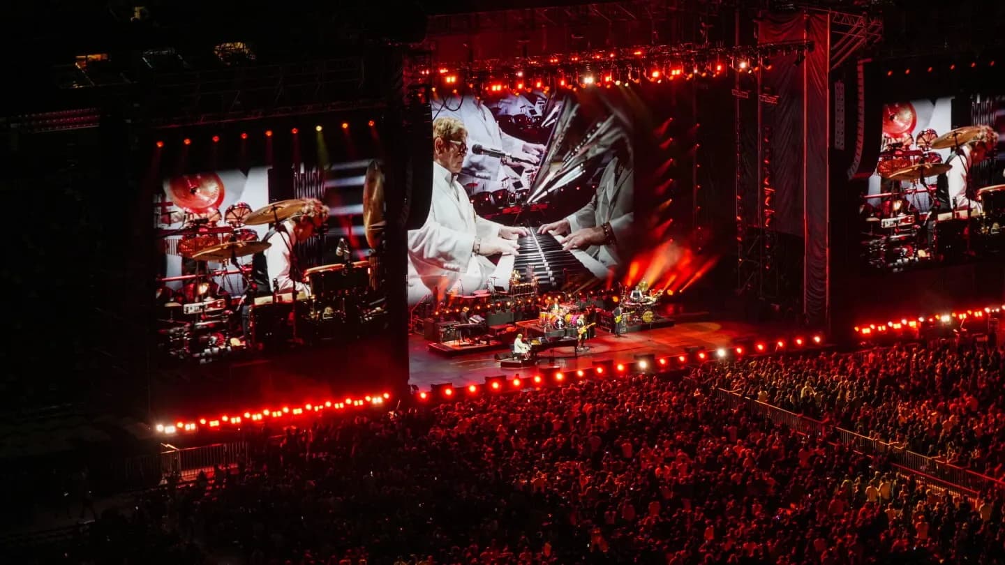 Elton John vuelve a México después de 14 años