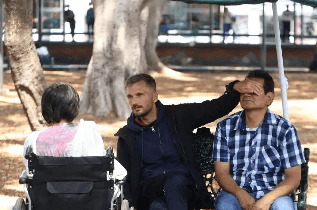 El Quita Dolores cambia de sede por afluencia de gente a Paseo Bravo