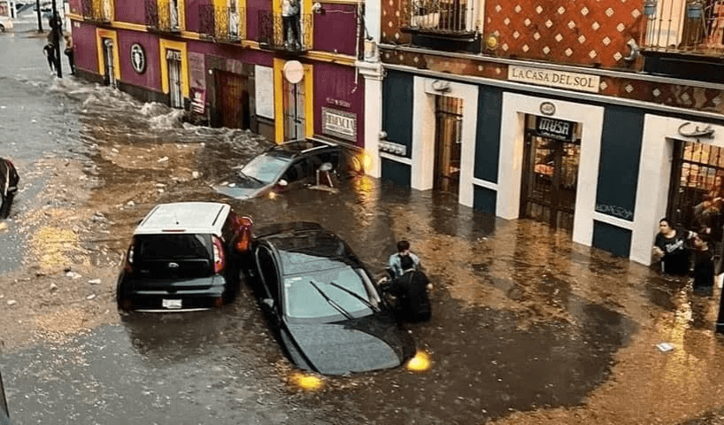 Ante el pronóstico de lluvias, el Gobierno de la Ciudad emite recomendaciones para automovilistas