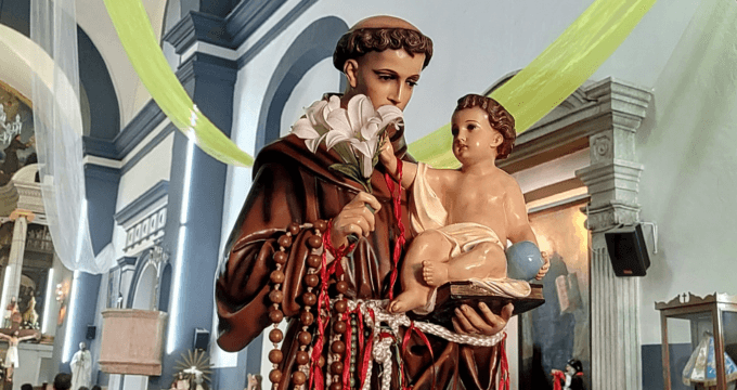 San Antonio reúne a fieles entre milagros, amor y fe