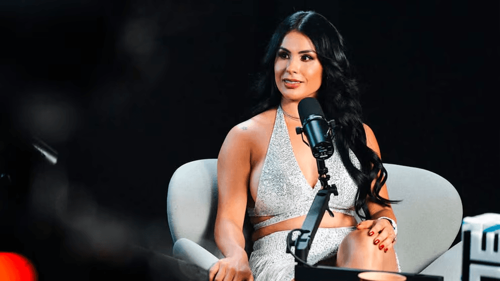 Ella es Fabiola Martínez, modelo que supuestamente tuvo un romance con Alex Montiel, el Escorpión Dorado