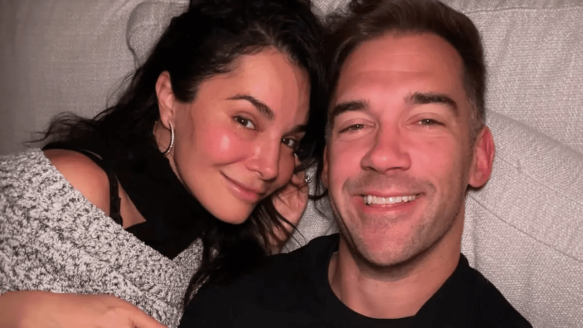 Martha Higareda y Lewis Howes: así comenzó la historia de amor