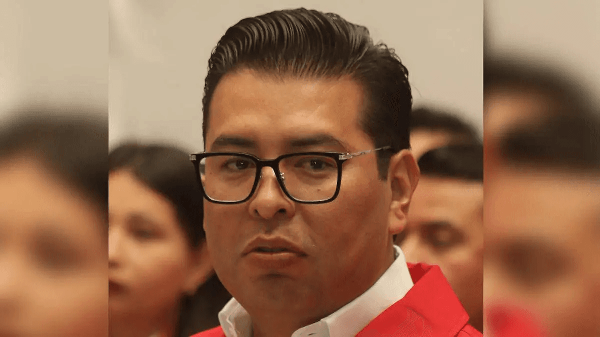Pide PRI a Morena derogar ‘ley censura’, ‘Todos los políticos cometemos errores’