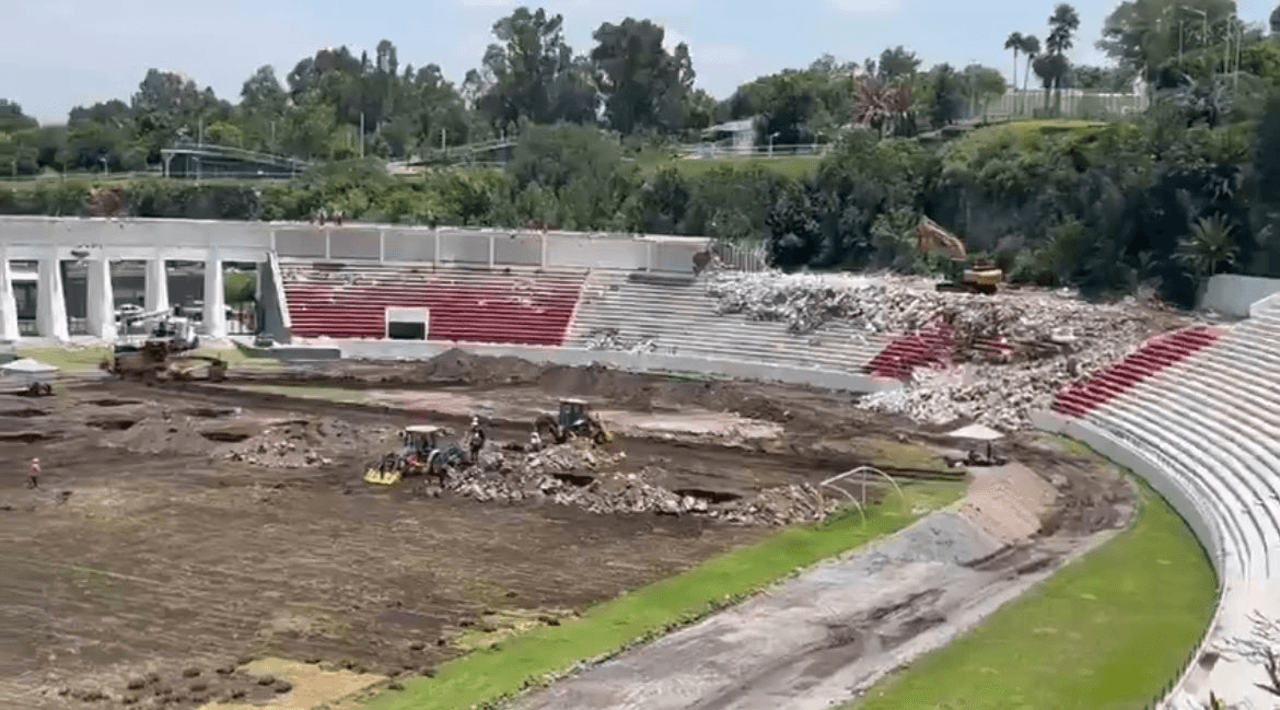 Comienza la demolición del estadio Ignacio Zaragoza de Puebla; será sede de una nueva universidad