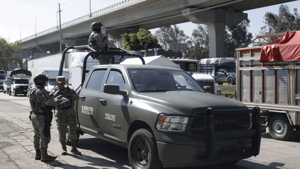 Implementan operativo sorpresa contra robo de vehículo en la México-Puebla