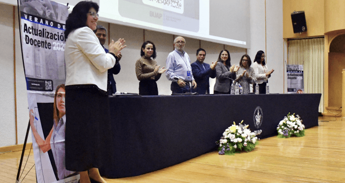 Fortalece BUAP formación docente con Verano de Actualización