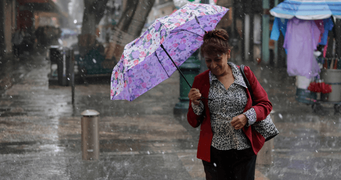 Onda tropical 9 provocará lluvias fuertes en Puebla esta semana