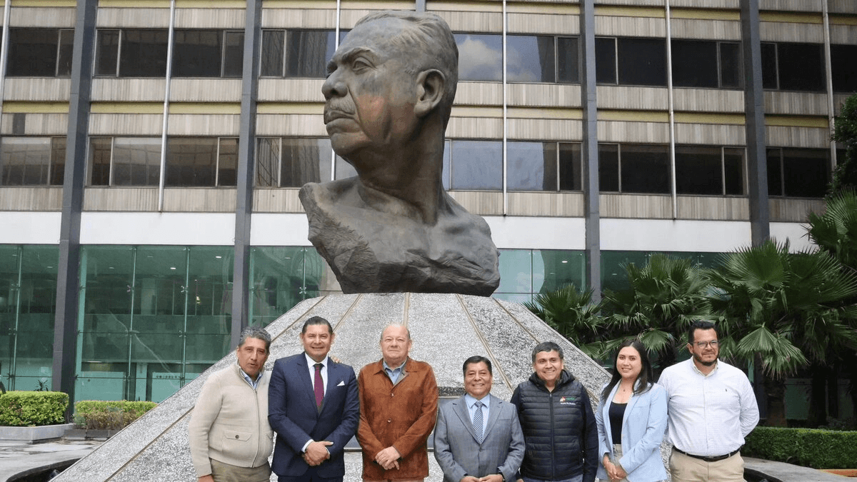 Gobierno de Puebla recibirá 3 mil 500 toneladas de asfalto de Pemex