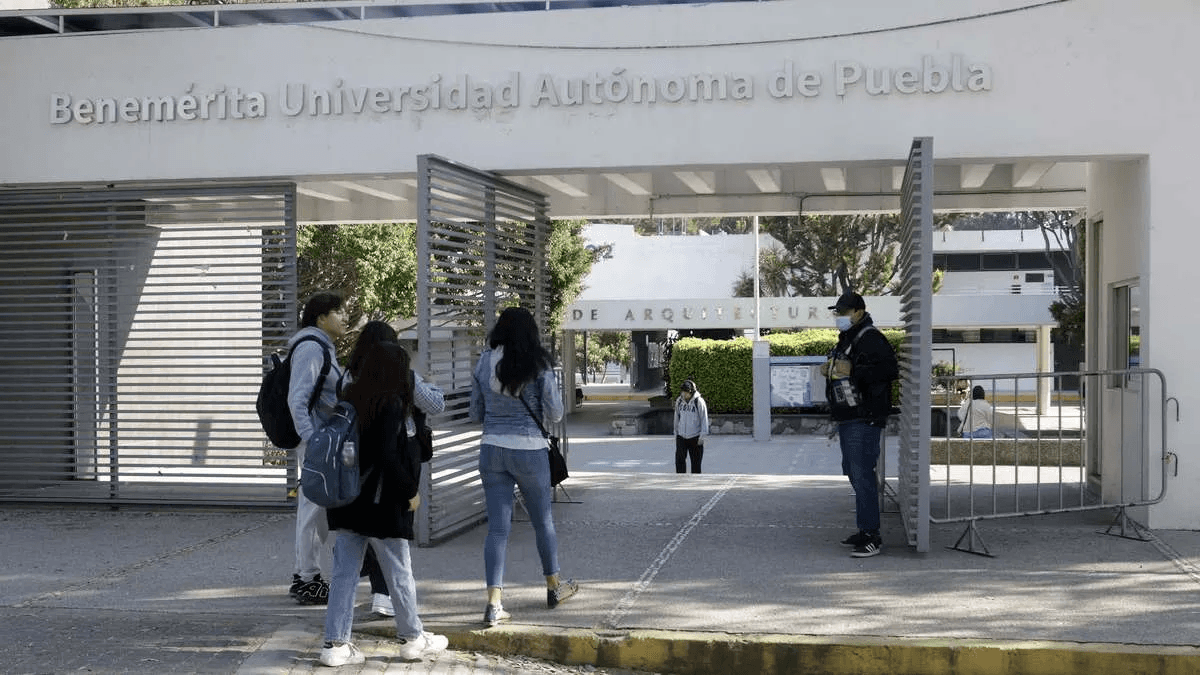 Este miércoles inicia proceso de entrega de documentos en la BUAP