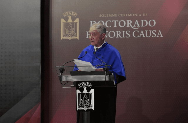 UPAEP distingue a Rocco Buttiglione con Doctorado Honoris Causa