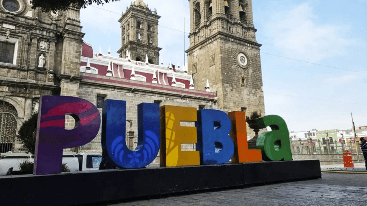 Coparmex pide reforzar imagen de Puebla como destino seguro tras alerta de EU