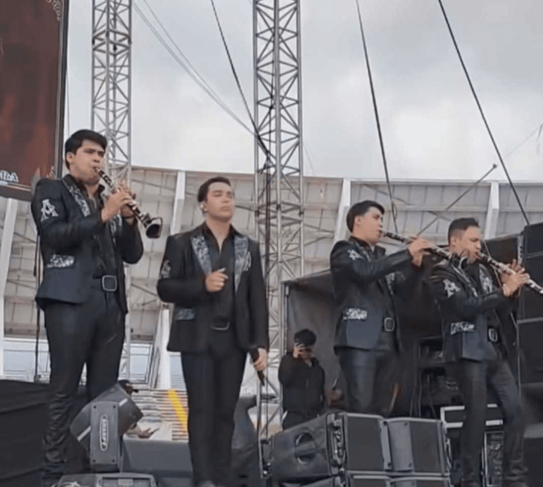 BUAP da bienvenida a los de nuevo ingreso con concierto de La Arrolladora