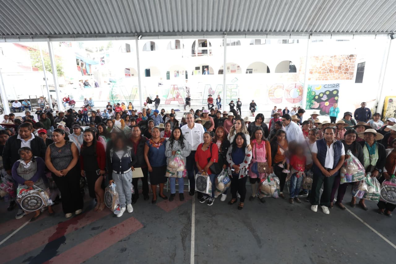 Pepe Chedraui impulsa nutrición y entrega apoyos alimentarios en beneficio de mujeres poblanas