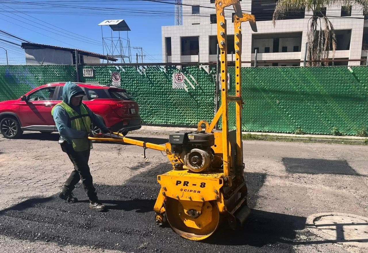 Campaña Capitalina Bacheando Puebla fortalece los barrios de la ciudad