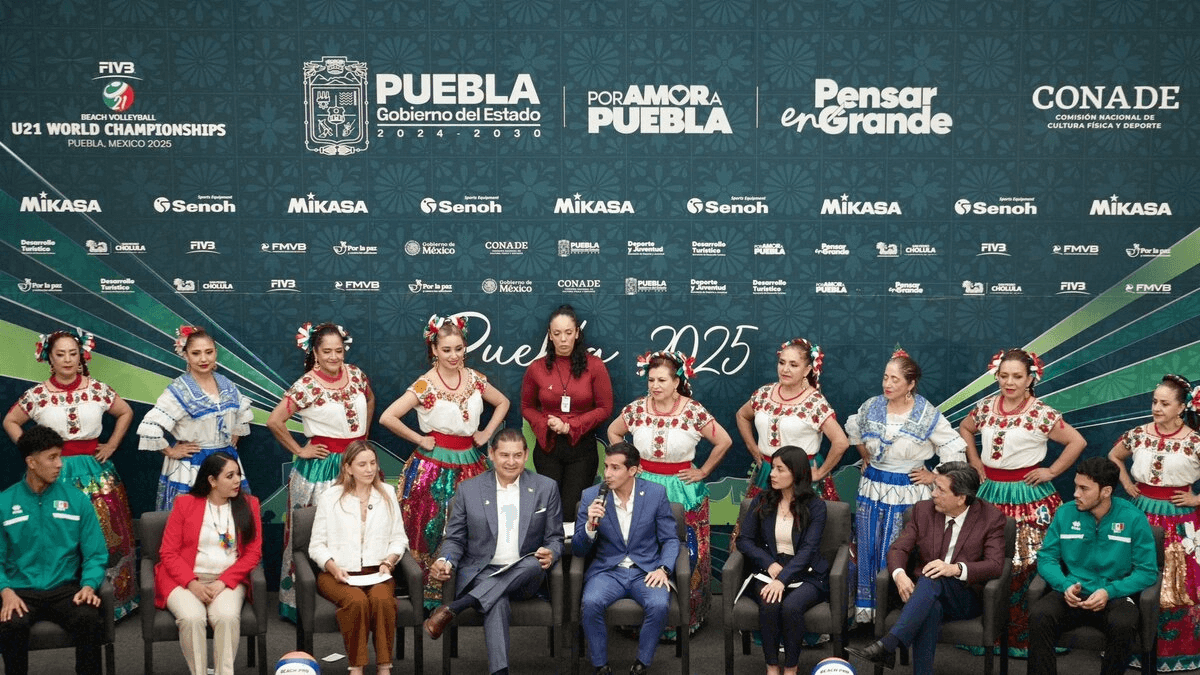 Desde la CDMX presentan el Mundial de Voleibol de Playa Sub-21 en Puebla