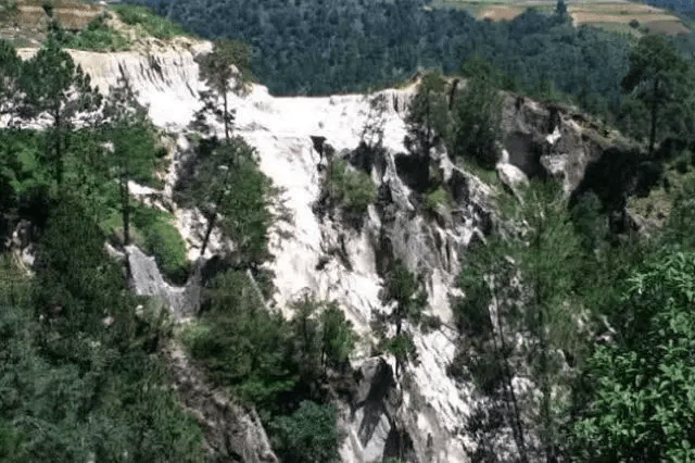 En Tlahuapan, colapsa mina de arena en San Juan Cuauhtémoc