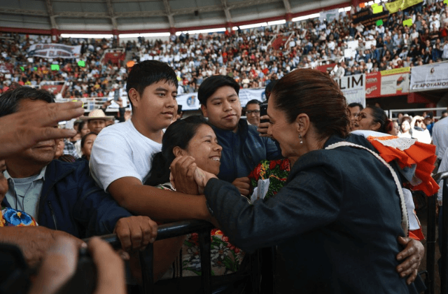 Más de 100 mil personas acompañaron a la Presidenta Sheinbaum
