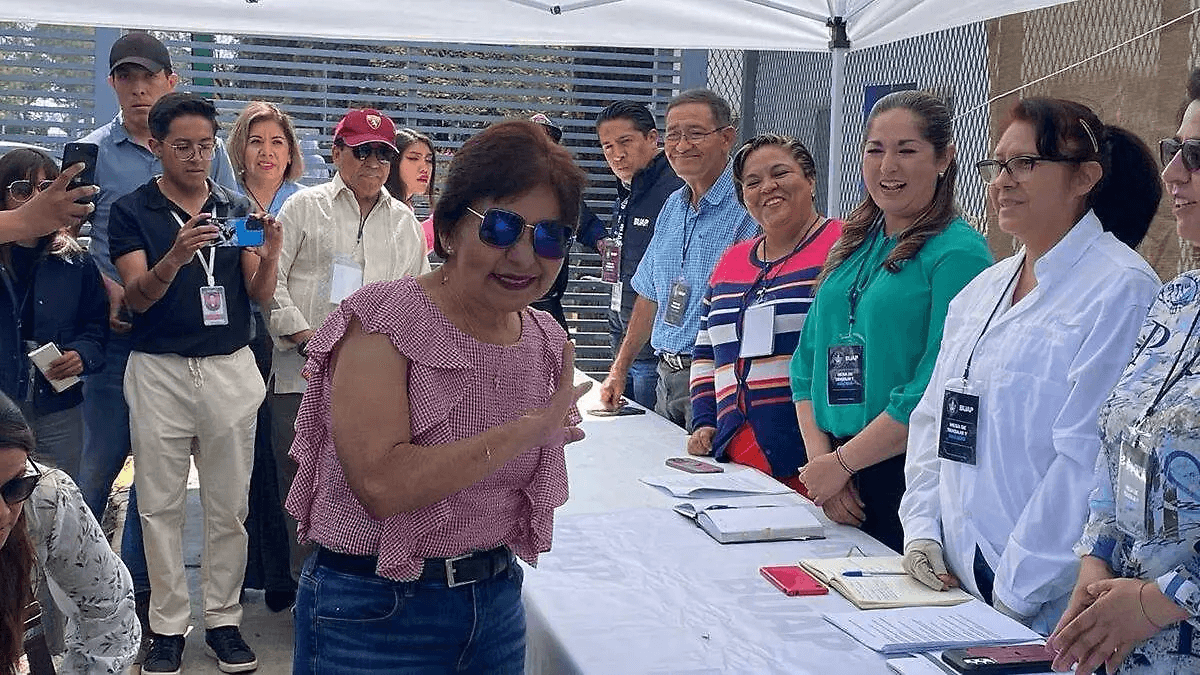 Lilia Cedillo ofrece diálogo en segundo periodo como rectora de la BUAP