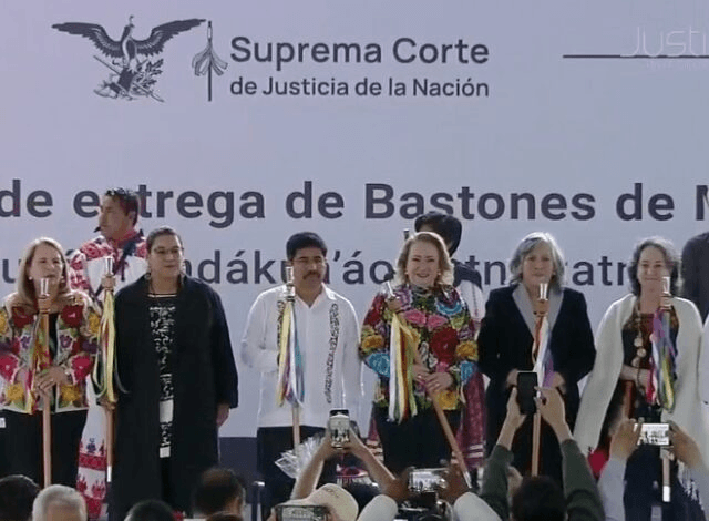 Entregan bastones de mando a la nueva SCJN