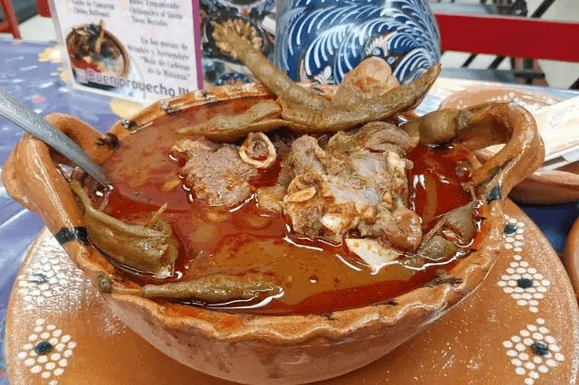 Por altos precios, peligra tradición del Mole de caderas en Tehuacán