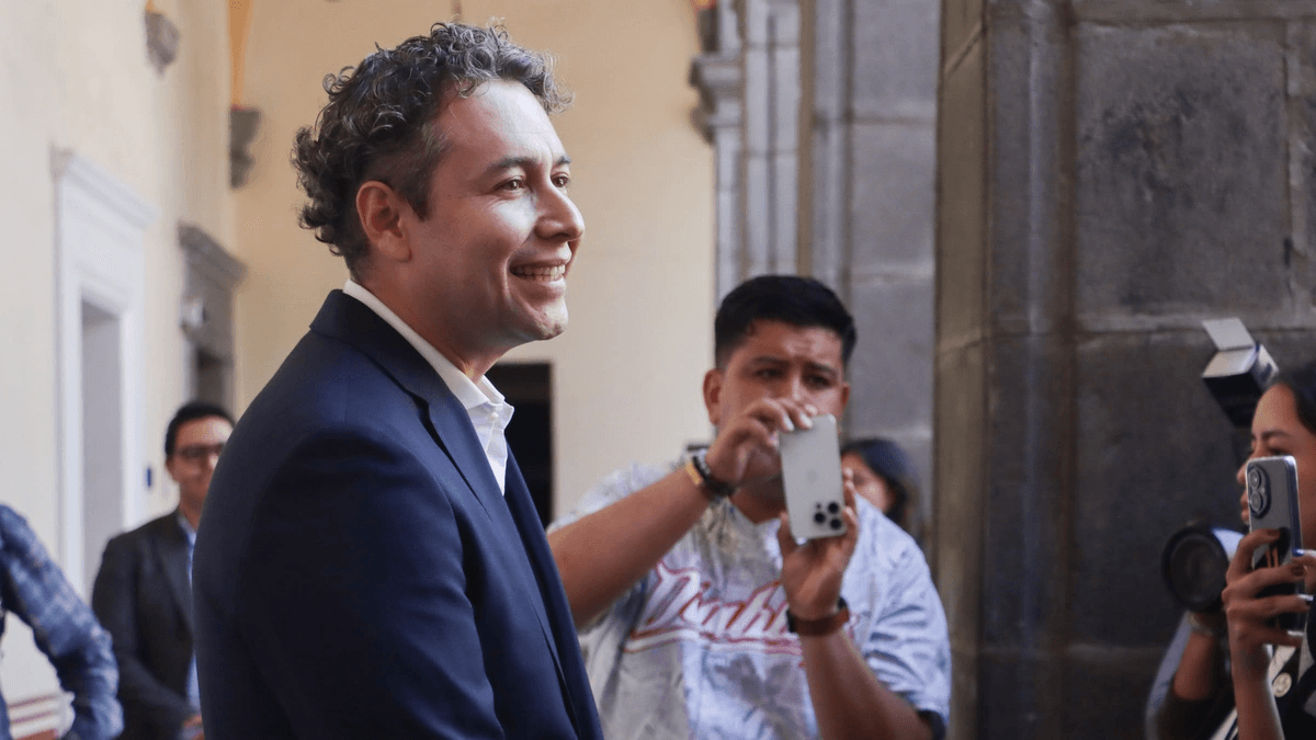 Rodolfo Zepeda suma otra investigación por usurpación de una plaza académica de la BUAP