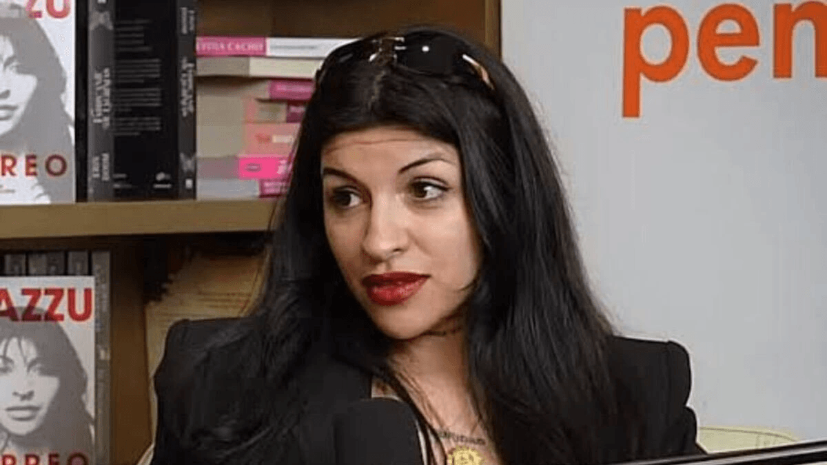 Cazzu revela que Nodal le habría impedido viajar con su hija Inti a México