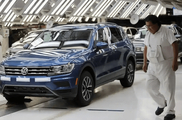 Volkswagen confirma paro técnico de dos días en Jetta y Tiguan