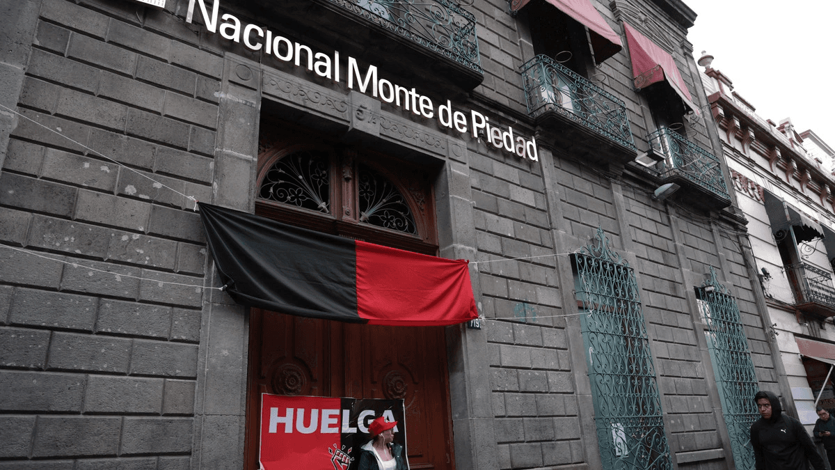 Nacional Monte de Piedad está en huelga, ¿qué pasa con las prendas en Puebla?